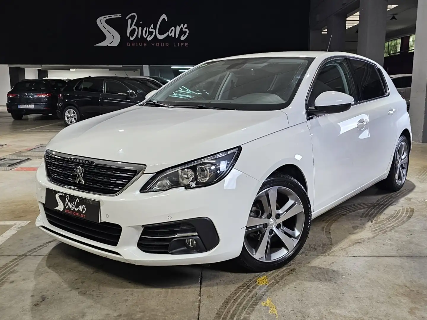 Peugeot 308 1.5BlueHDi S&S Allure 100 Blanco - 1