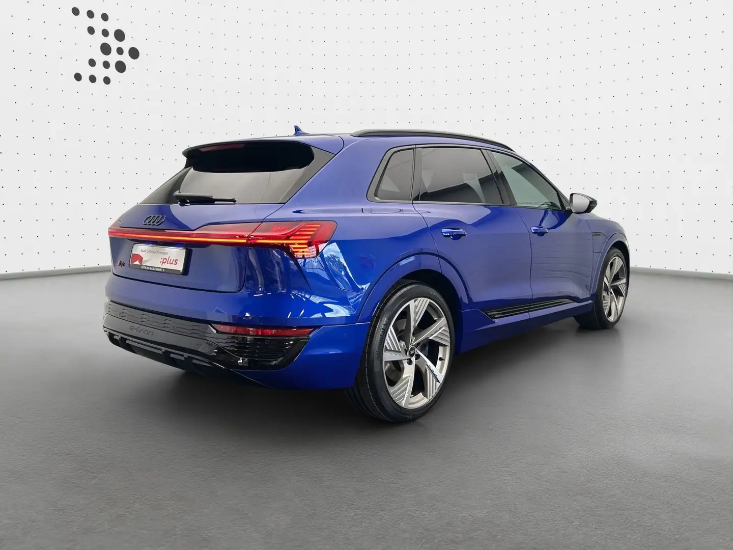 Audi Q8 e-tron 55 qu S line*Air*B&O*HUD*Pano*Matrix*V Kék - 2