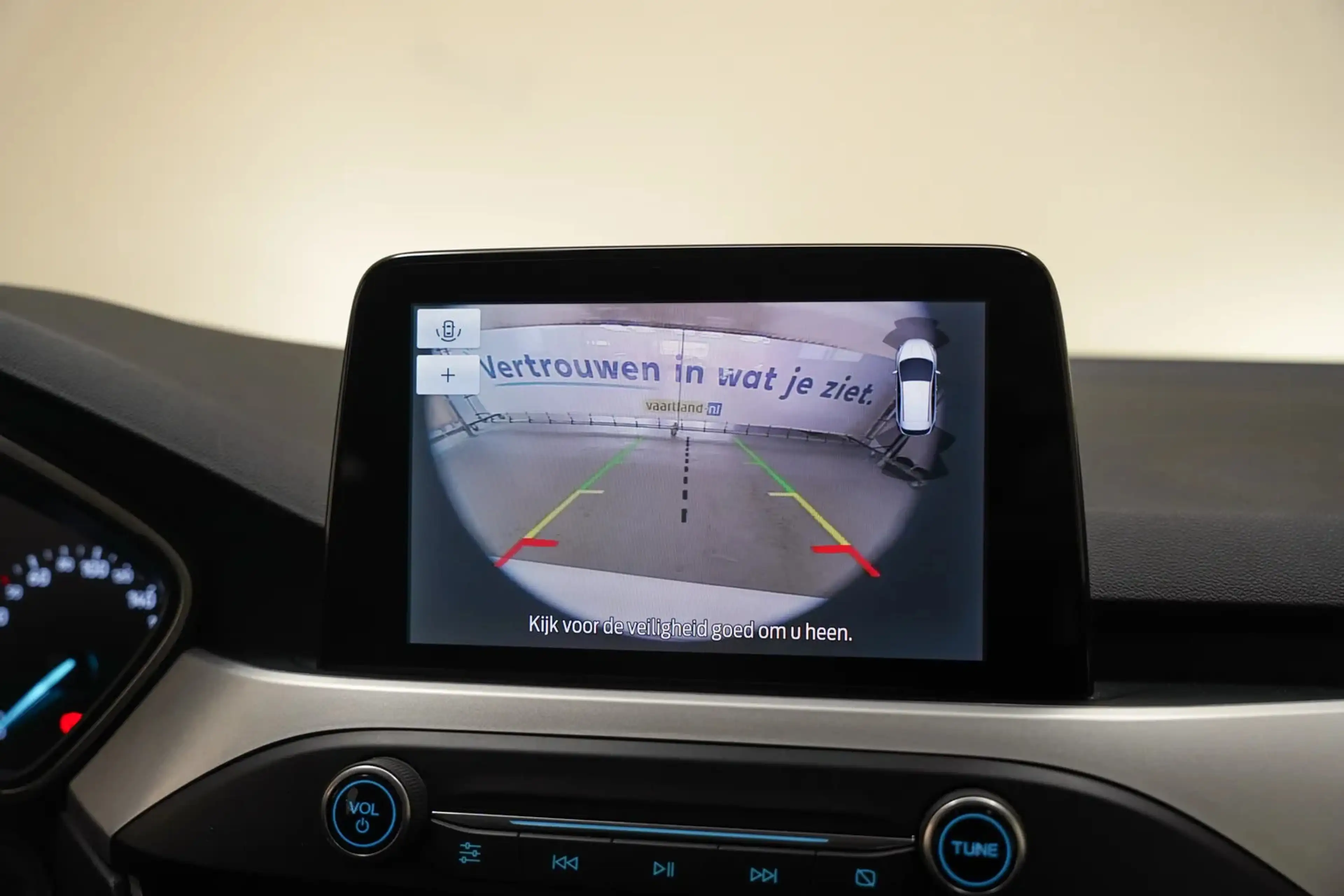 Ford Focus 1.0 EcoBoost Trend Business [ Navi Camera Apple Ca — photo 5