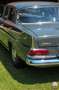 Mercedes-Benz 220 b W111 – Zeitlose Eleganz der Heckflossen-Ära Argintiu - thumbnail 15