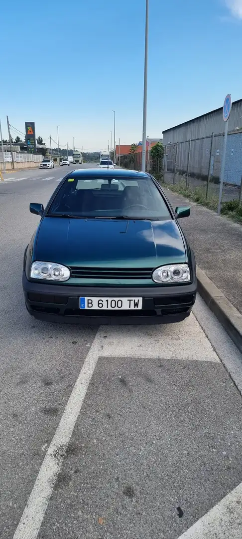 Volkswagen Golf 2.0 GTi - 2