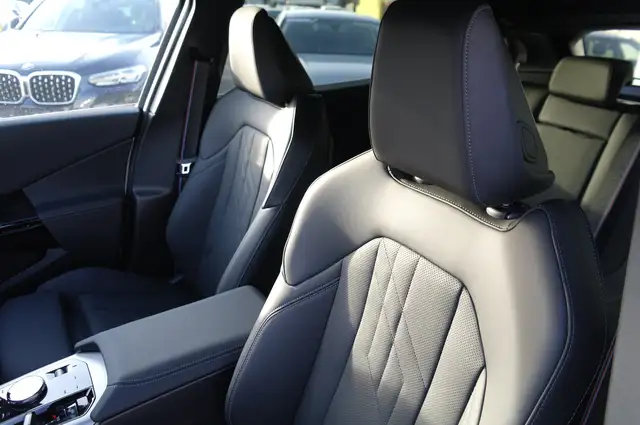 BMW X3 30e xDrive Ansicht 6