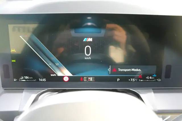 BMW X3 30e xDrive Ansicht 13