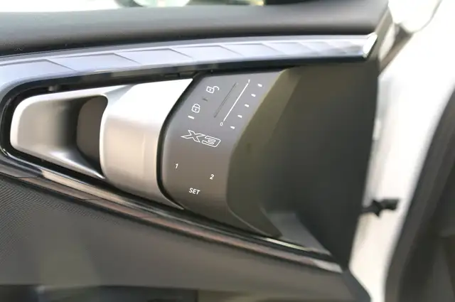 BMW X3 30e xDrive Ansicht 8