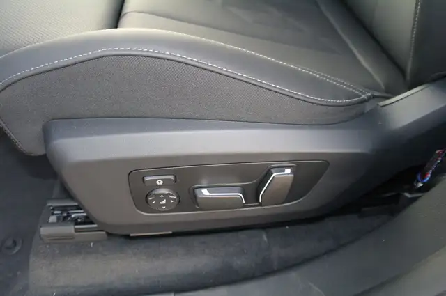 BMW X3 30e xDrive Ansicht 9