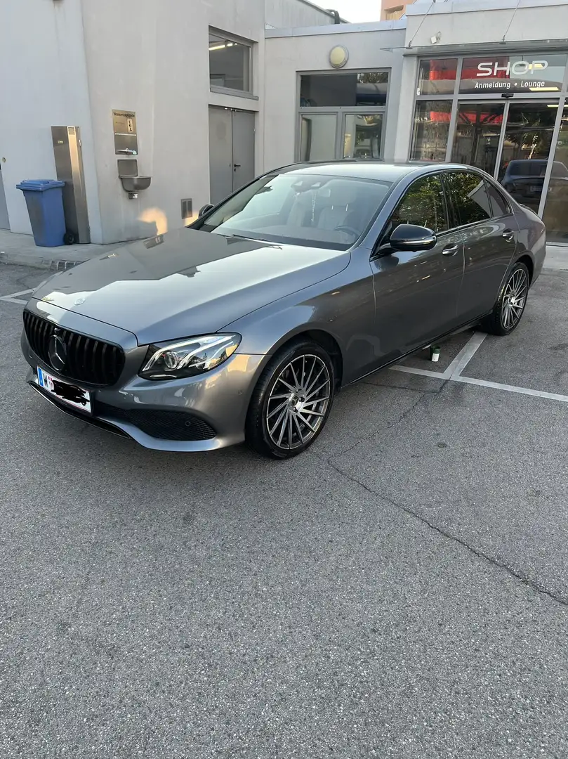 Mercedes-Benz E 220 d 9G-TRONIC - 2