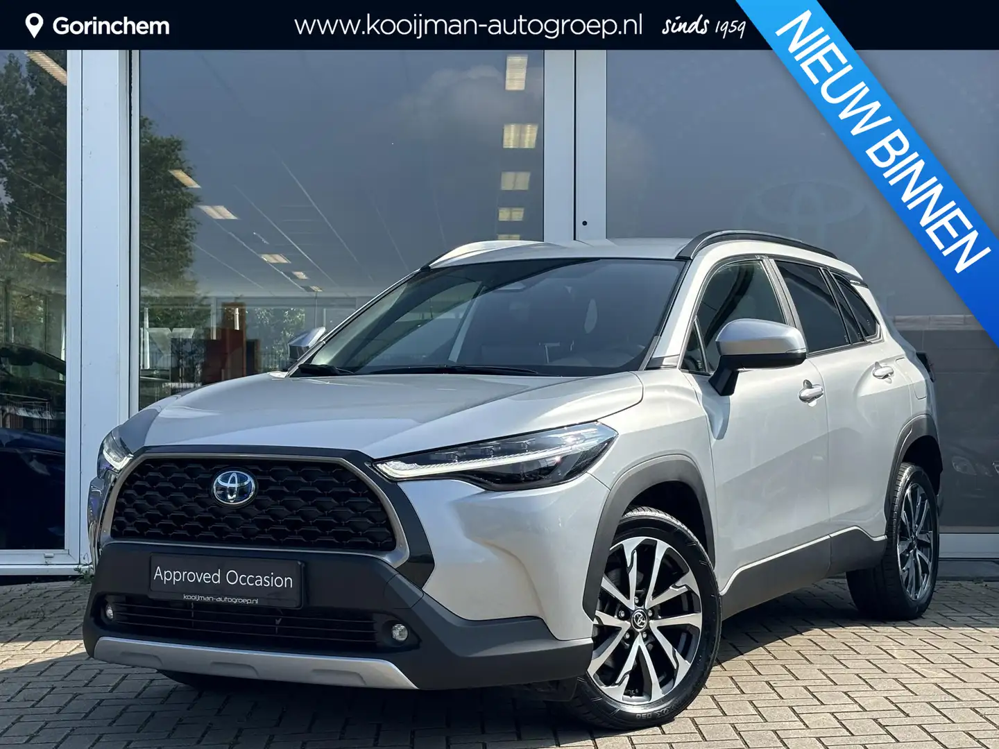 Toyota Corolla Cross Hybrid 140 Style | Slechts 10.000km! | Navigatie | - 1