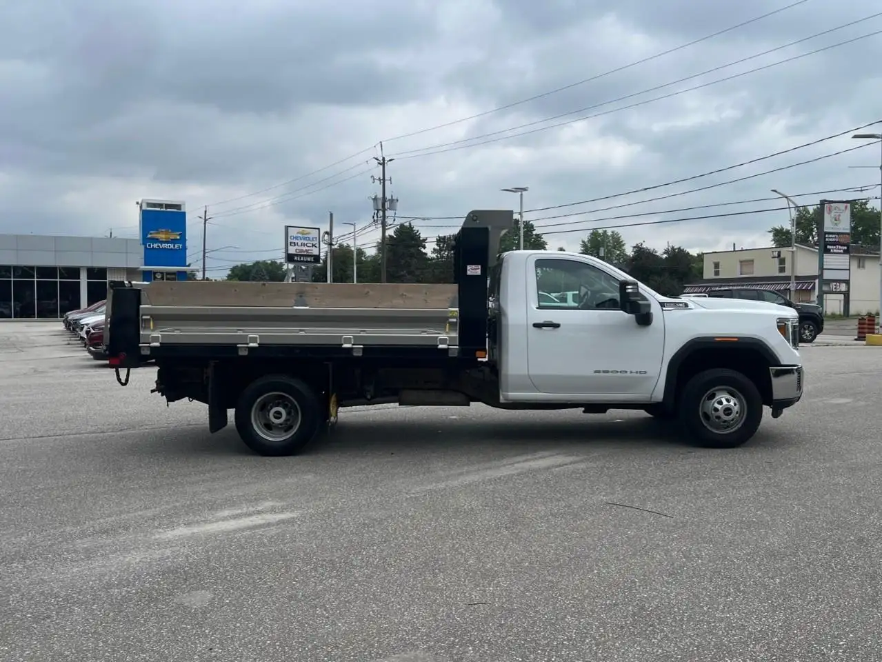 GMC Sierra 3500HD снимка GMC Sierra 3500HD