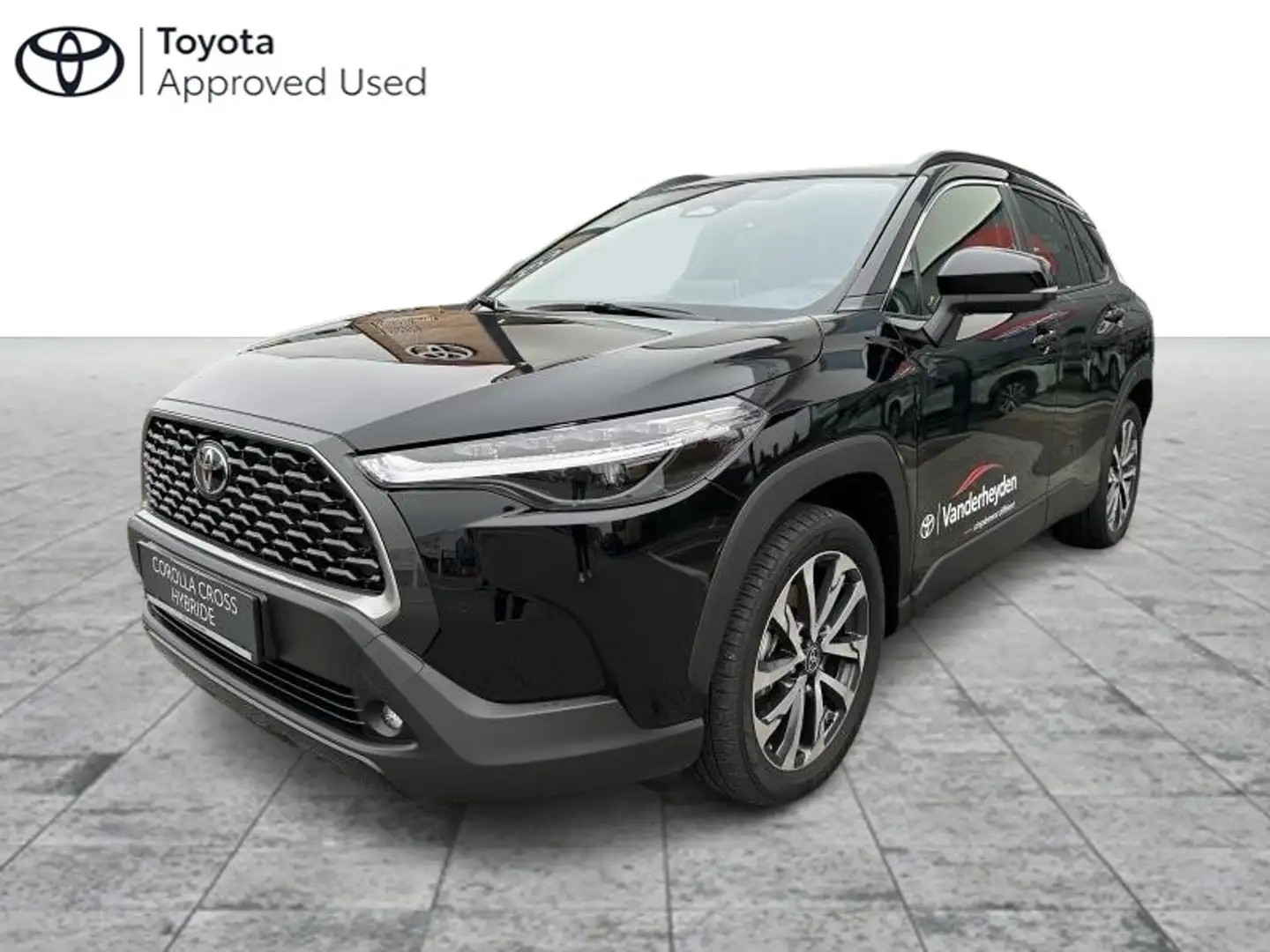 Toyota Corolla Cross 2.0 Hybrid AWD Style Černá - 1