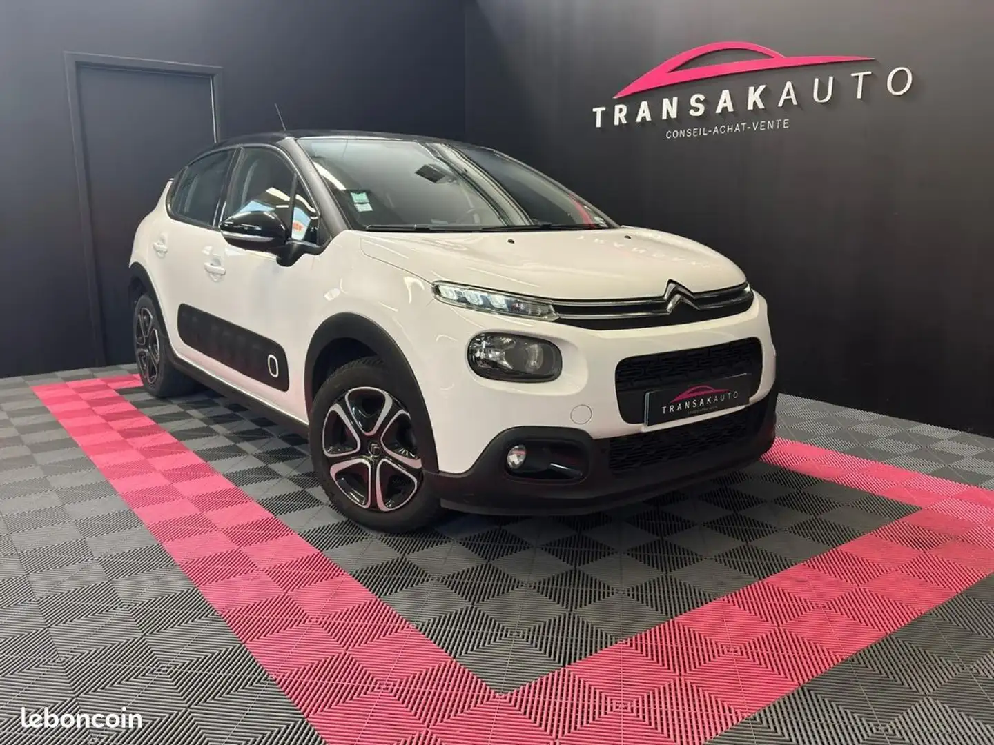 Citroen C3 1.2 VTi 82ch Shine PREMIÈRE MAIN SUIVI COMPLET RÉVISION À JOUR Weiß - 1