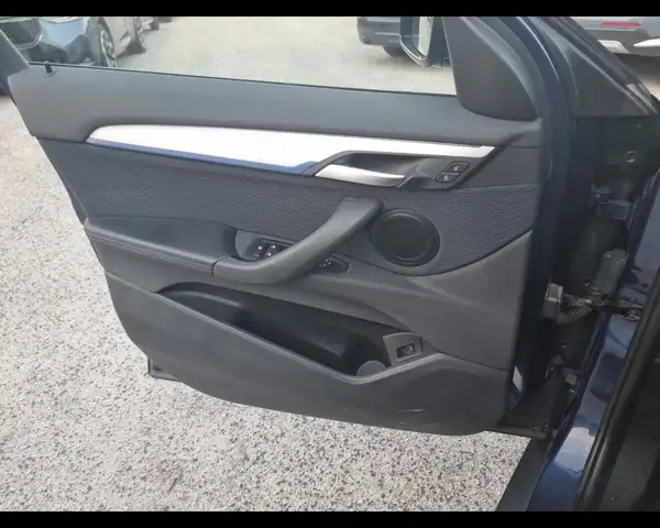 BMW X2 view 13