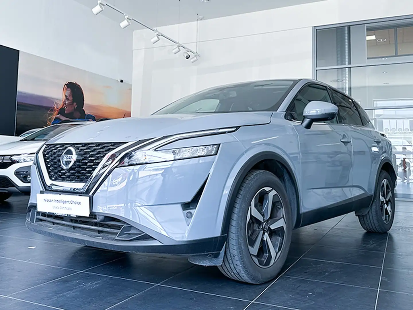 Nissan Qashqai 1.3 mhev n-connecta 2wd 140cv Grigio - 1