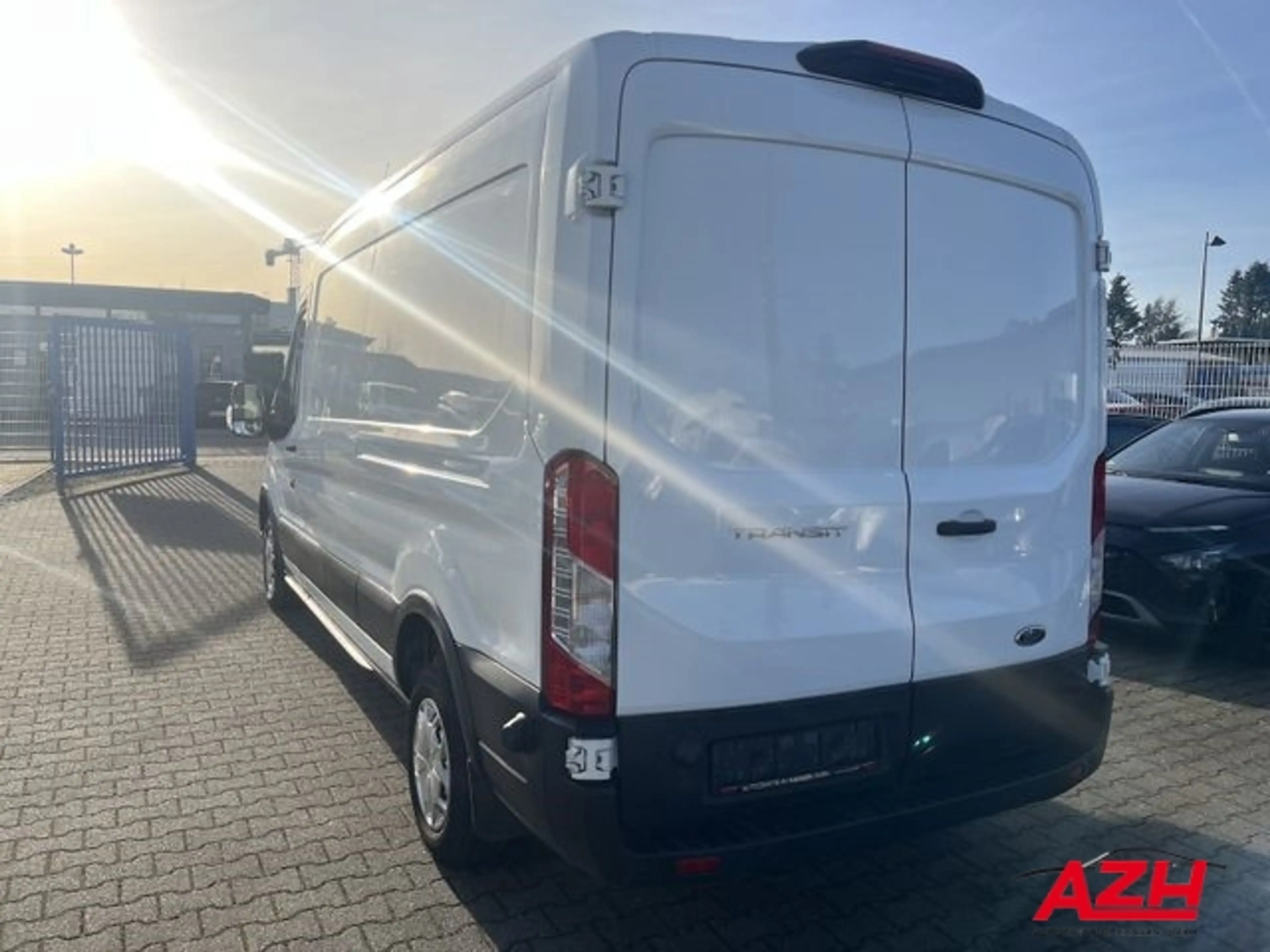 Ford Transit Kasten L3H2 Trend 2.0 TDCI, EURO 6 — photo 4