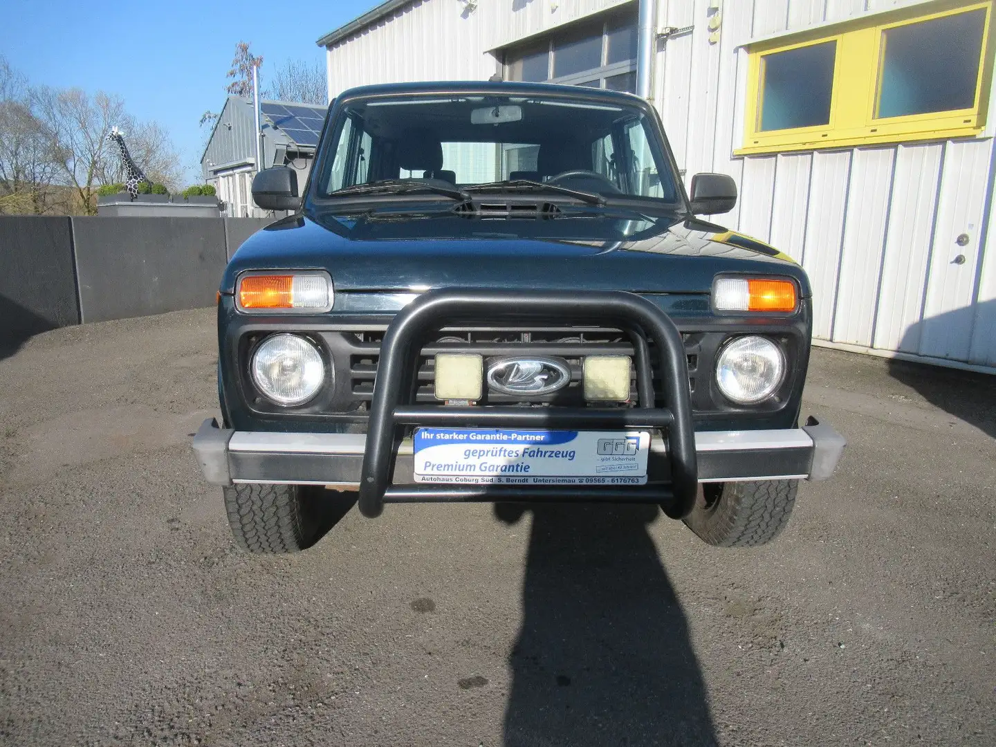 Lada Niva 4x4 DOTZ BÜGEL LED RADIO AHK SHZG neues Mod Verde - 2