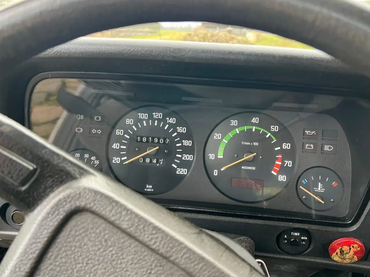 BMW 320 E21, foto 10