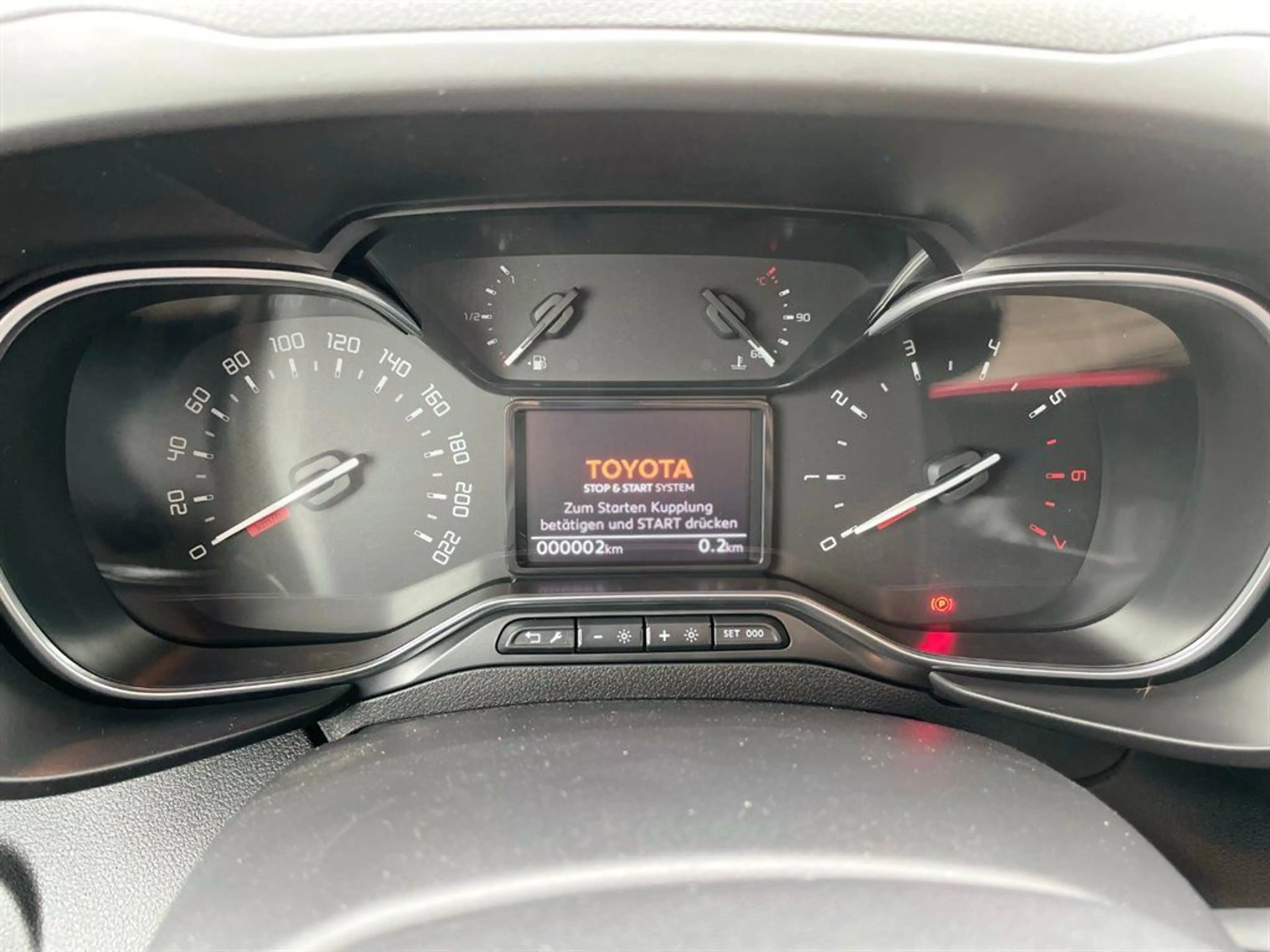 Toyota Proace City Verso L1 1,5 D-4D 130 Family — photo 12