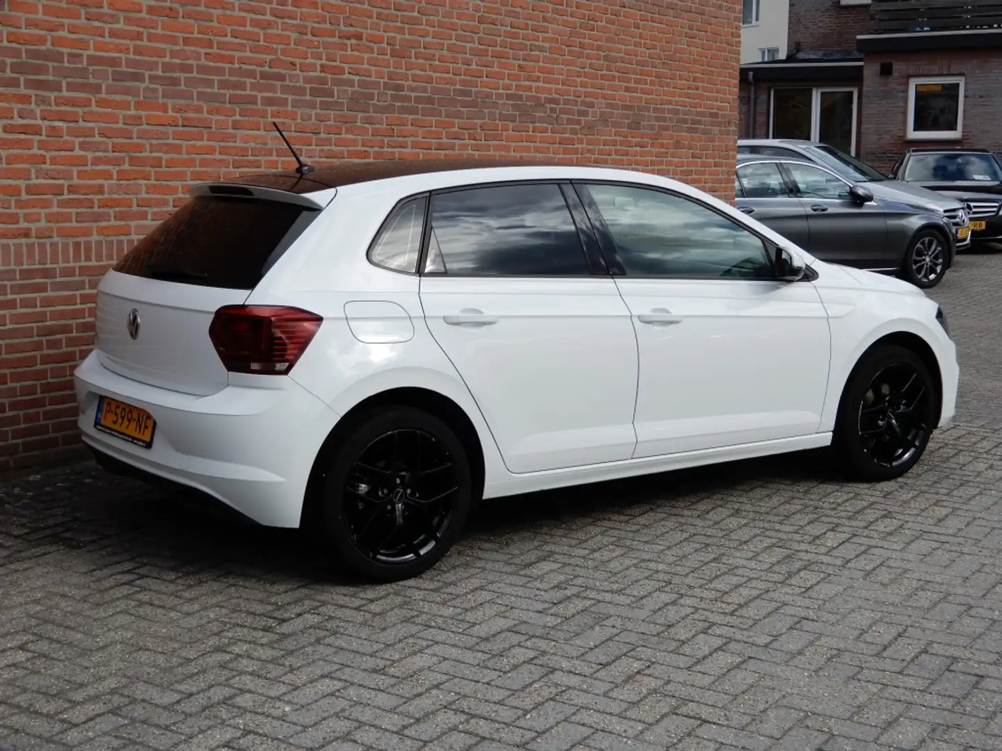Volkswagen Polo 1.0 TSI COMF.L. BUS. Blanc - 2