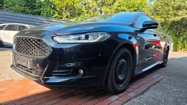 Ford Mondeo 2,0 TDCi ST-Line LED LEDER