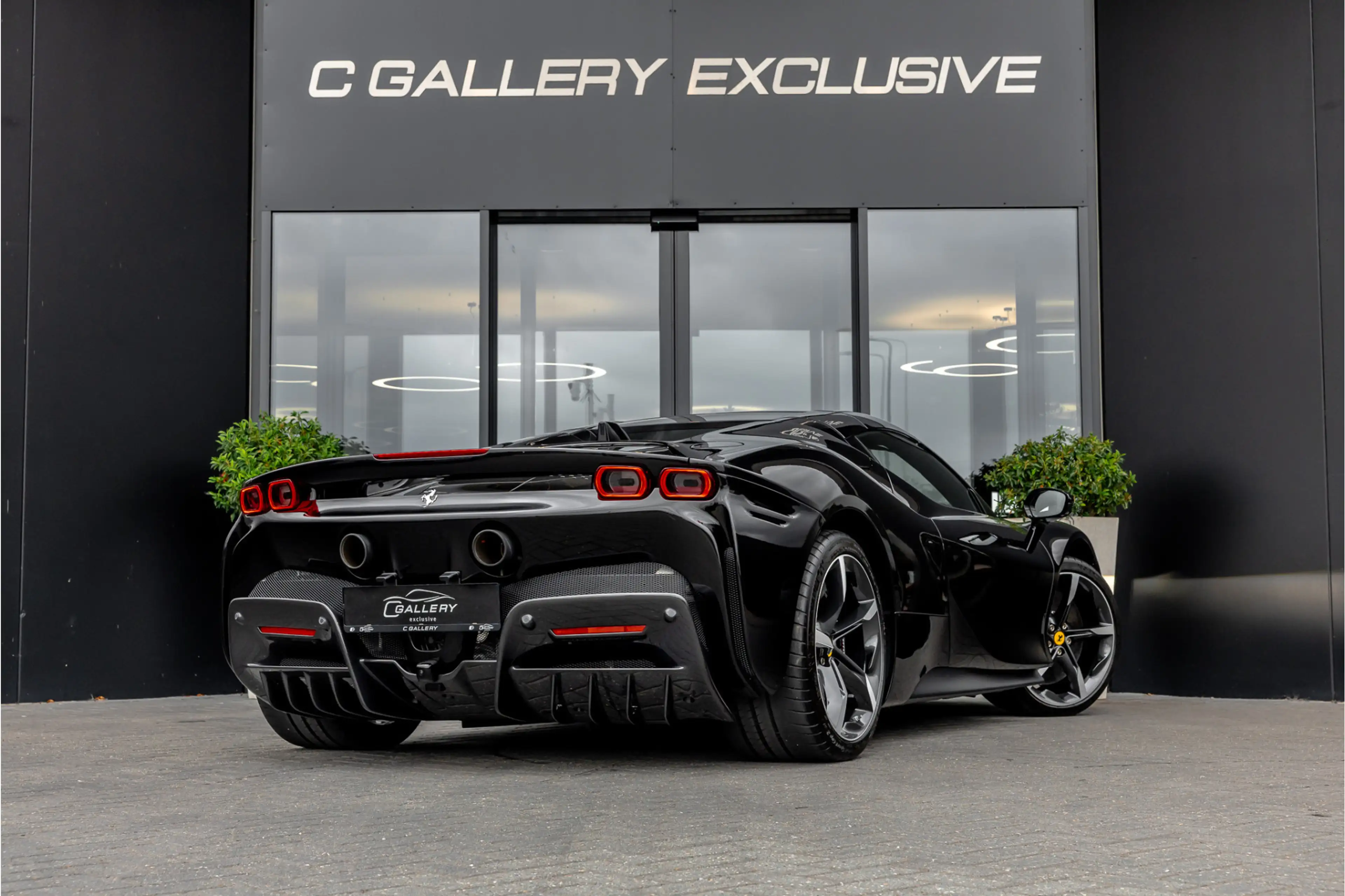 Ferrari SF90 Spider 4.0 V8 - Nieuwe Auto | Origineel NL | Lift | Full — photo 9