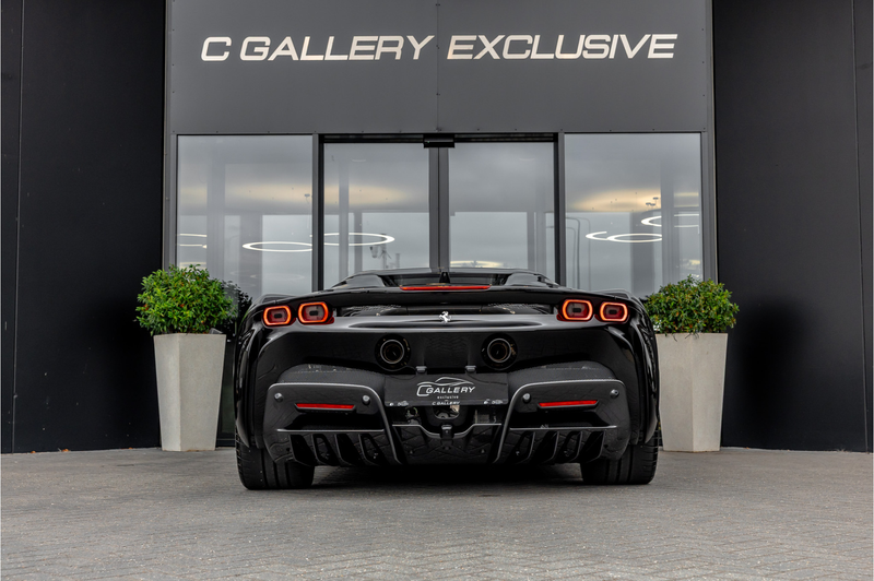 Ferrari SF90 Spider 4.0 V8 - Nieuwe Auto | Origineel NL | Lift | Full — photo 8