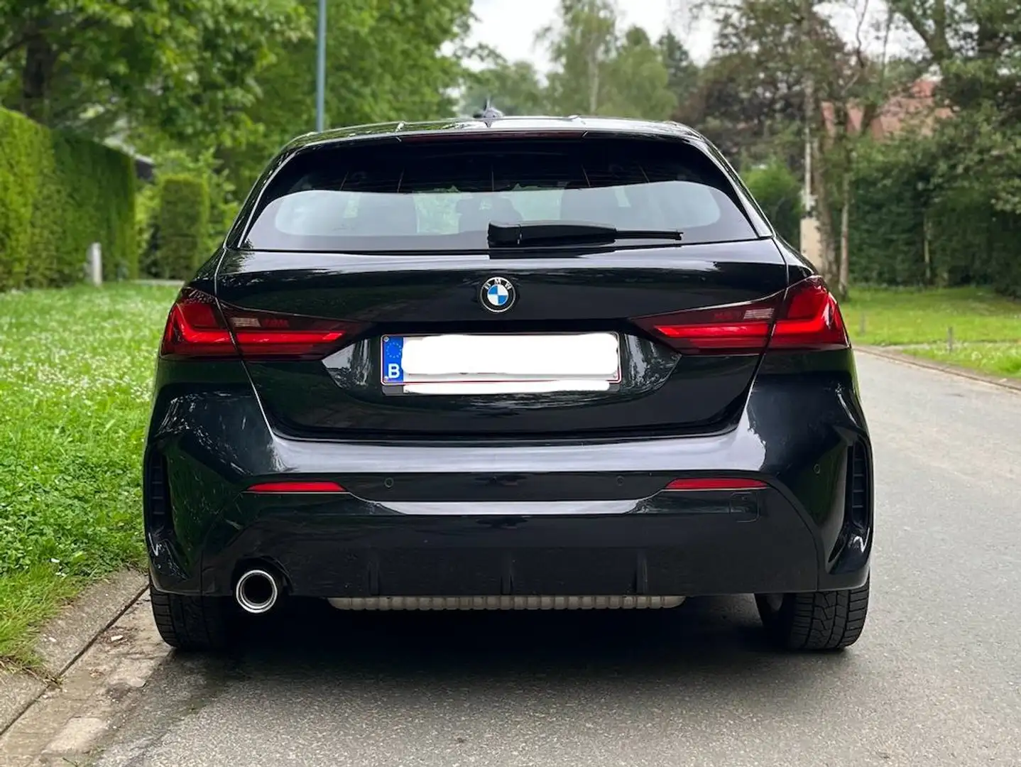 BMW 118 118i Hatch Zwart - 2