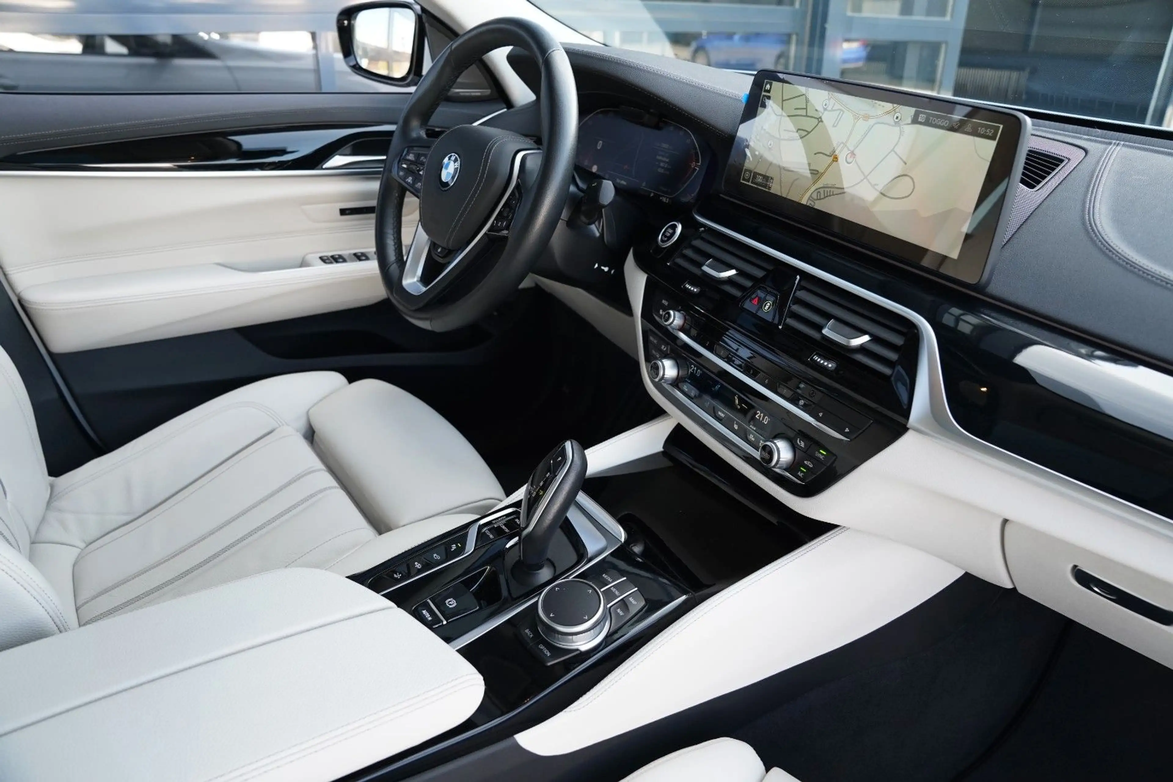 BMW 640 640 GT xD Luxury Luft-Laser-Pano-ACC-360-TV-StaH — photo 12