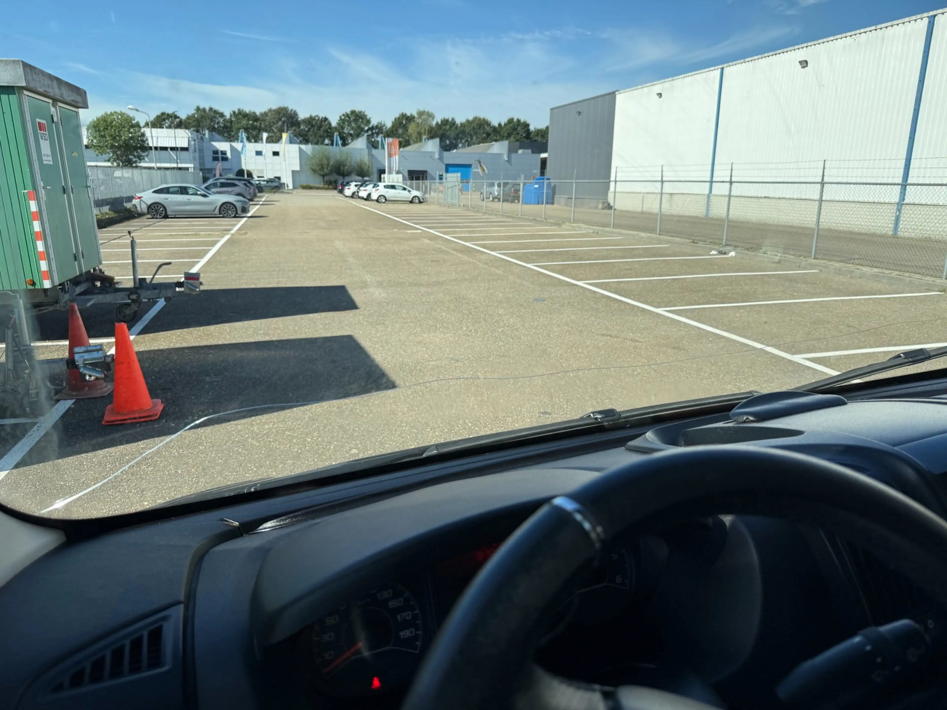Peugeot Boxer 335 2.2 BlueHDi 165 L2H2 Premium Airco Cruise Came — photo 15