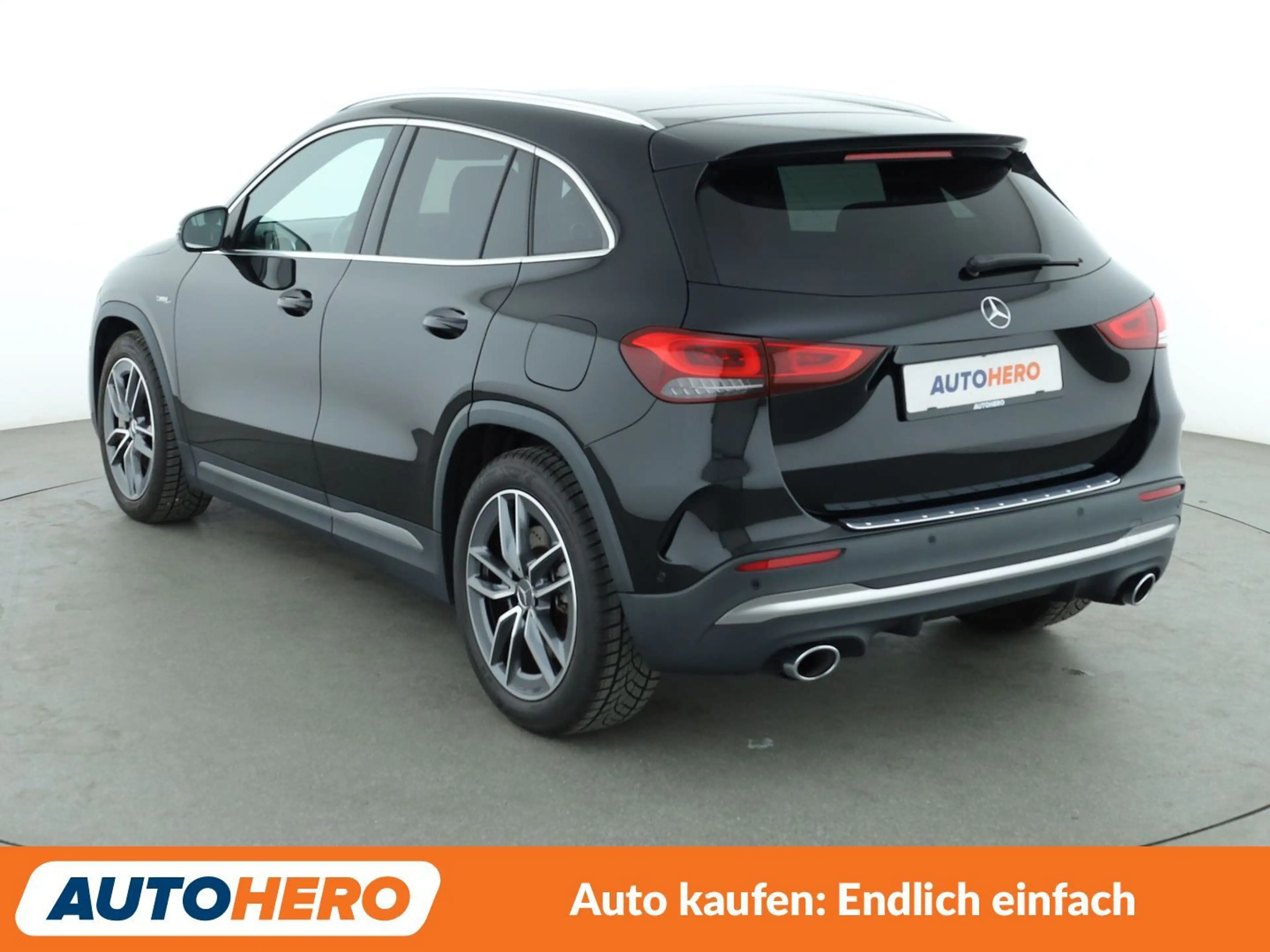 Mercedes-Benz GLA 35 AMG AMG 4Matic Aut.*LED*NAVI*TEMPO*CAM*PDC*SHZ*KLIMA* — photo 4