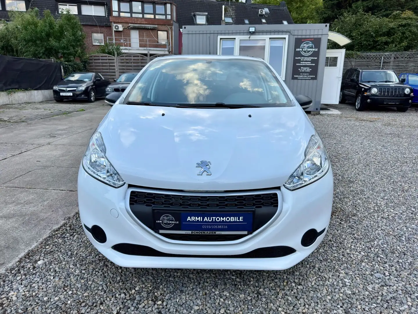 Peugeot 208 Access Weiß - 1