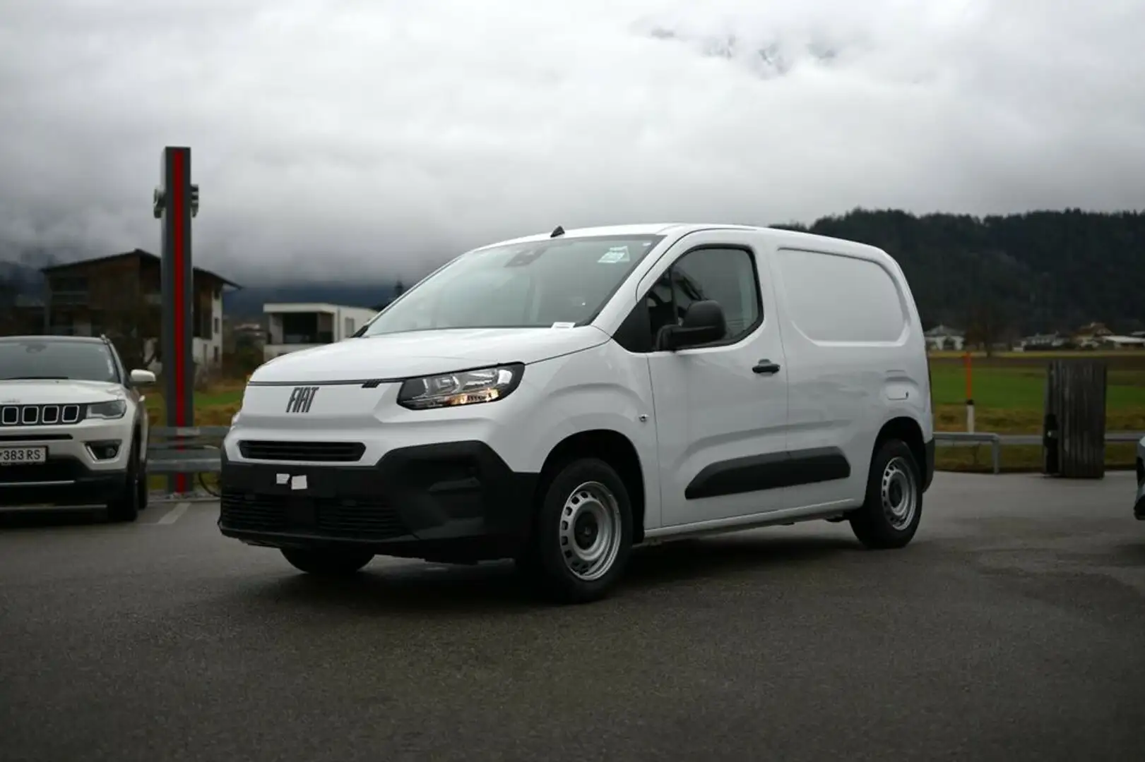 Fiat Doblo KW M 1.5 BlueHDi 100PS *NETTO € 18.990* Weiß - 2