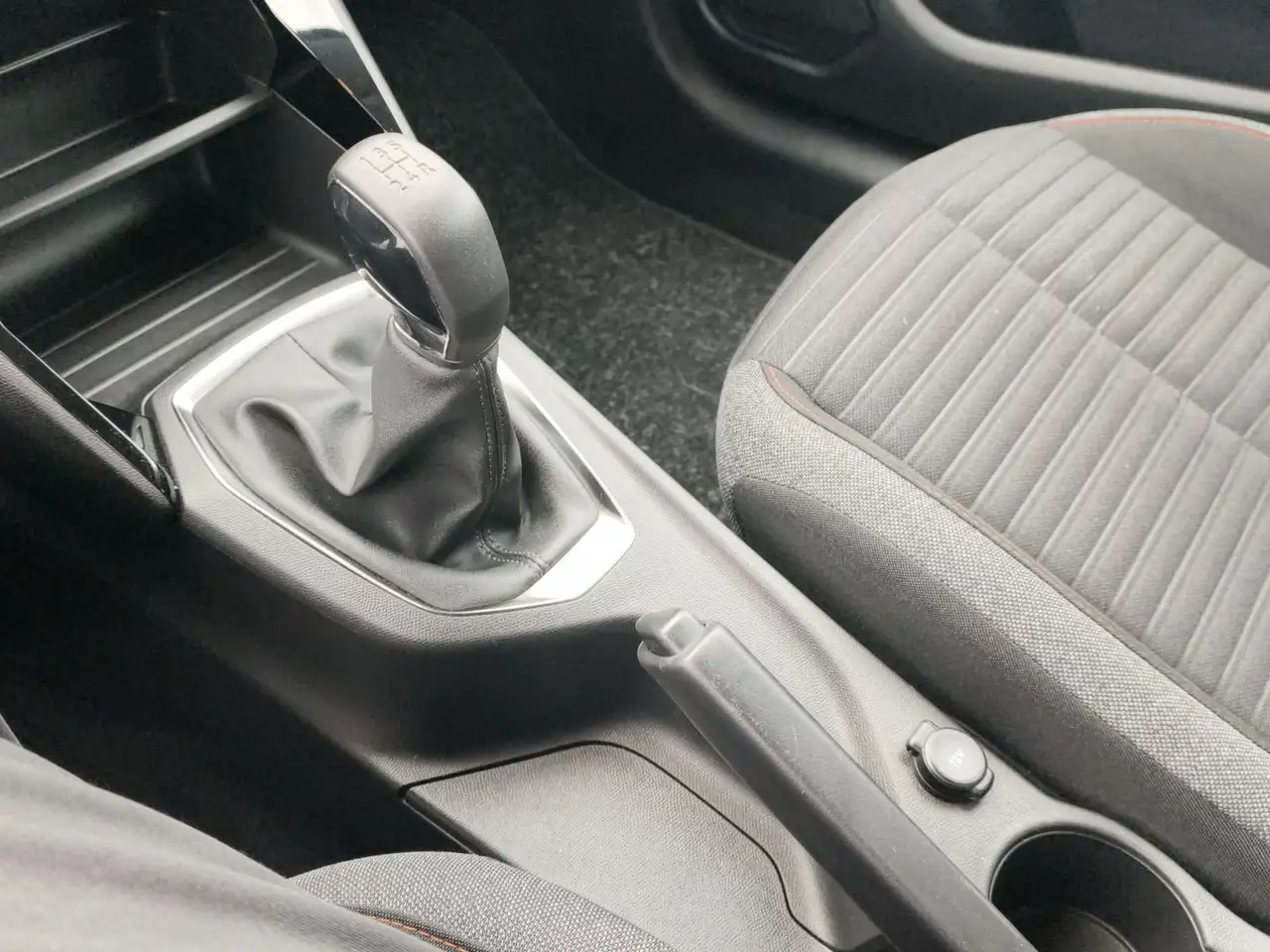 Peugeot 208 1.2 PureTech Einparkhilfe Sitzheizung Blueto, миниатюра 14