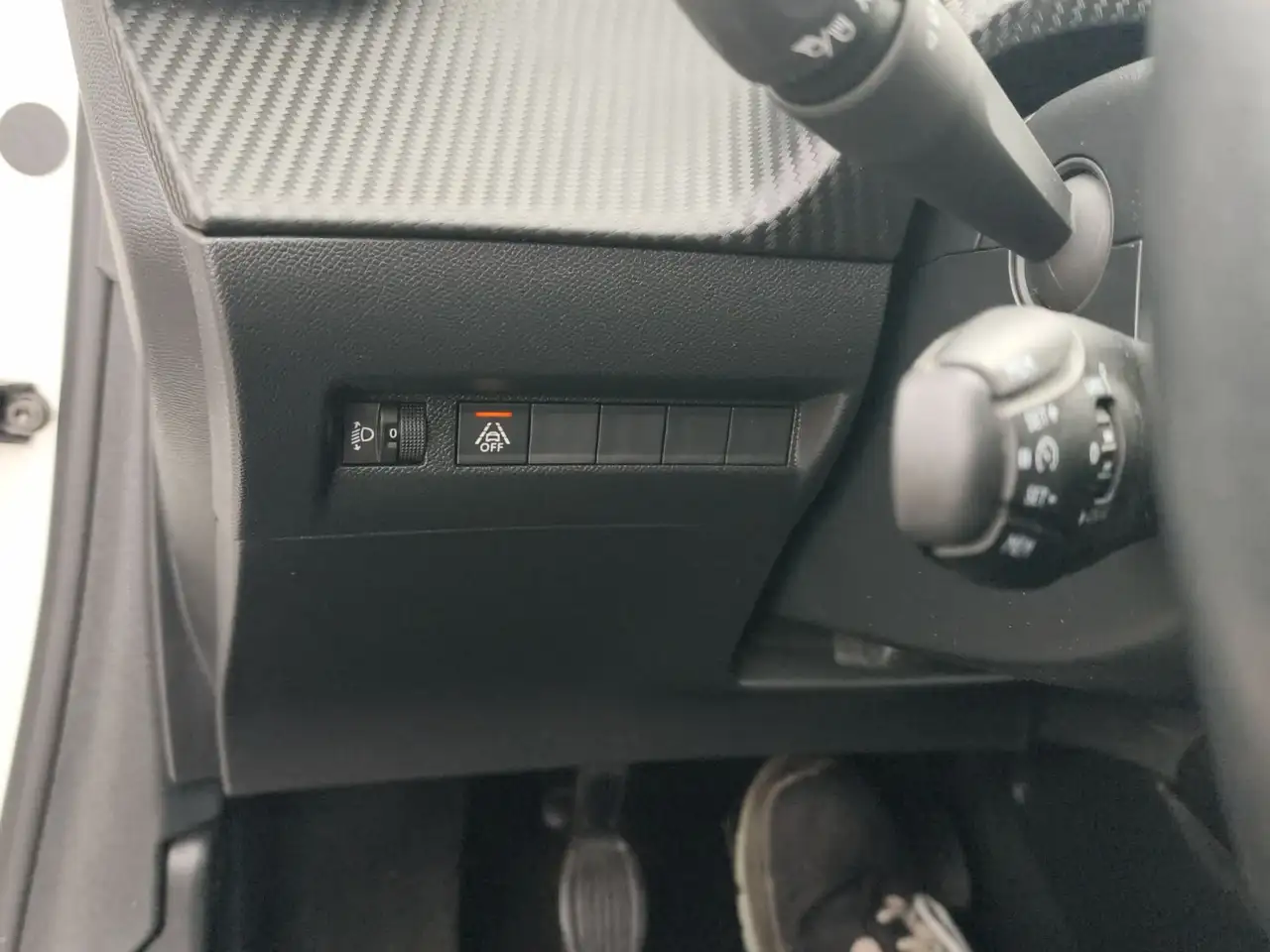 Peugeot 208 1.2 PureTech Einparkhilfe Sitzheizung Blueto, миниатюра 15