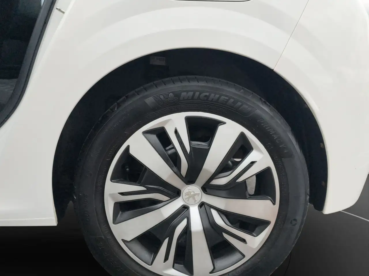 Peugeot 208 1.2 PureTech Einparkhilfe Sitzheizung Blueto, миниатюра 11