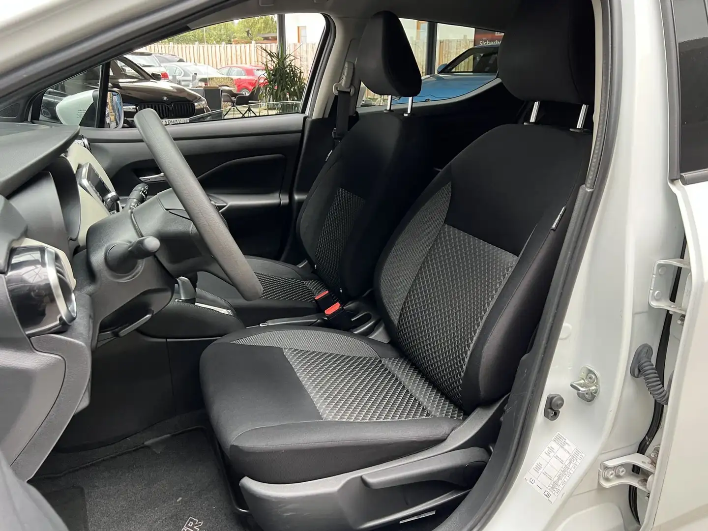 Nissan Micra N-Way Automatik Kamera PDC 1. Hand DAB SHZ Weiß - 2
