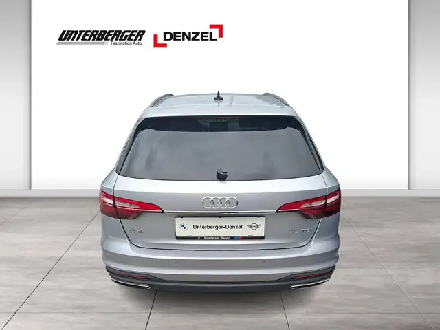 Audi A4 view 6
