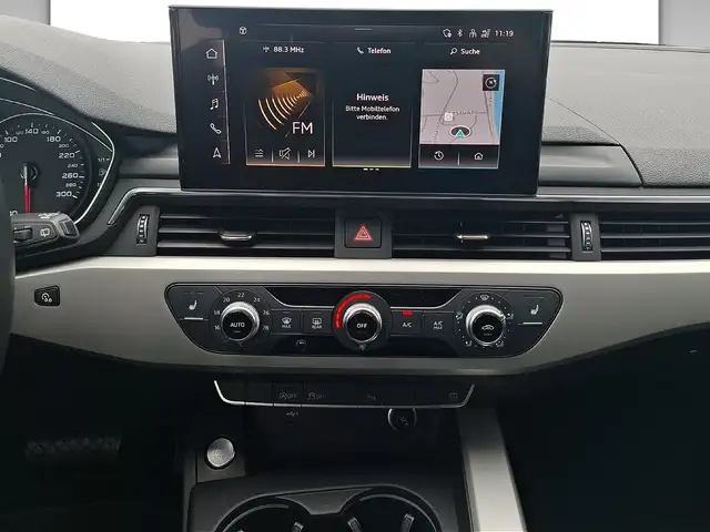Audi A4 view 8