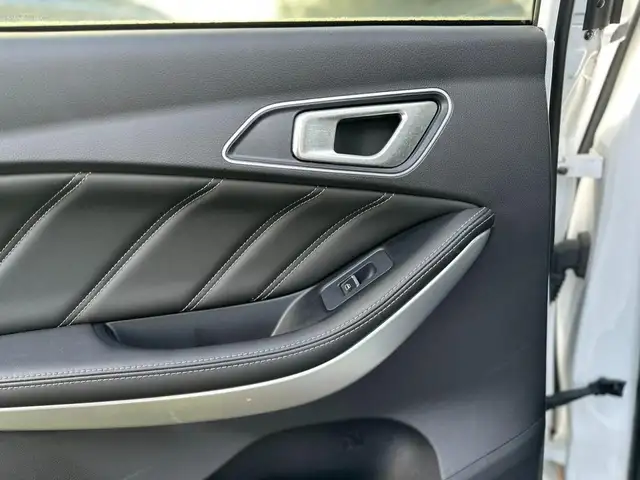 DR Automobiles DR F35 view 13