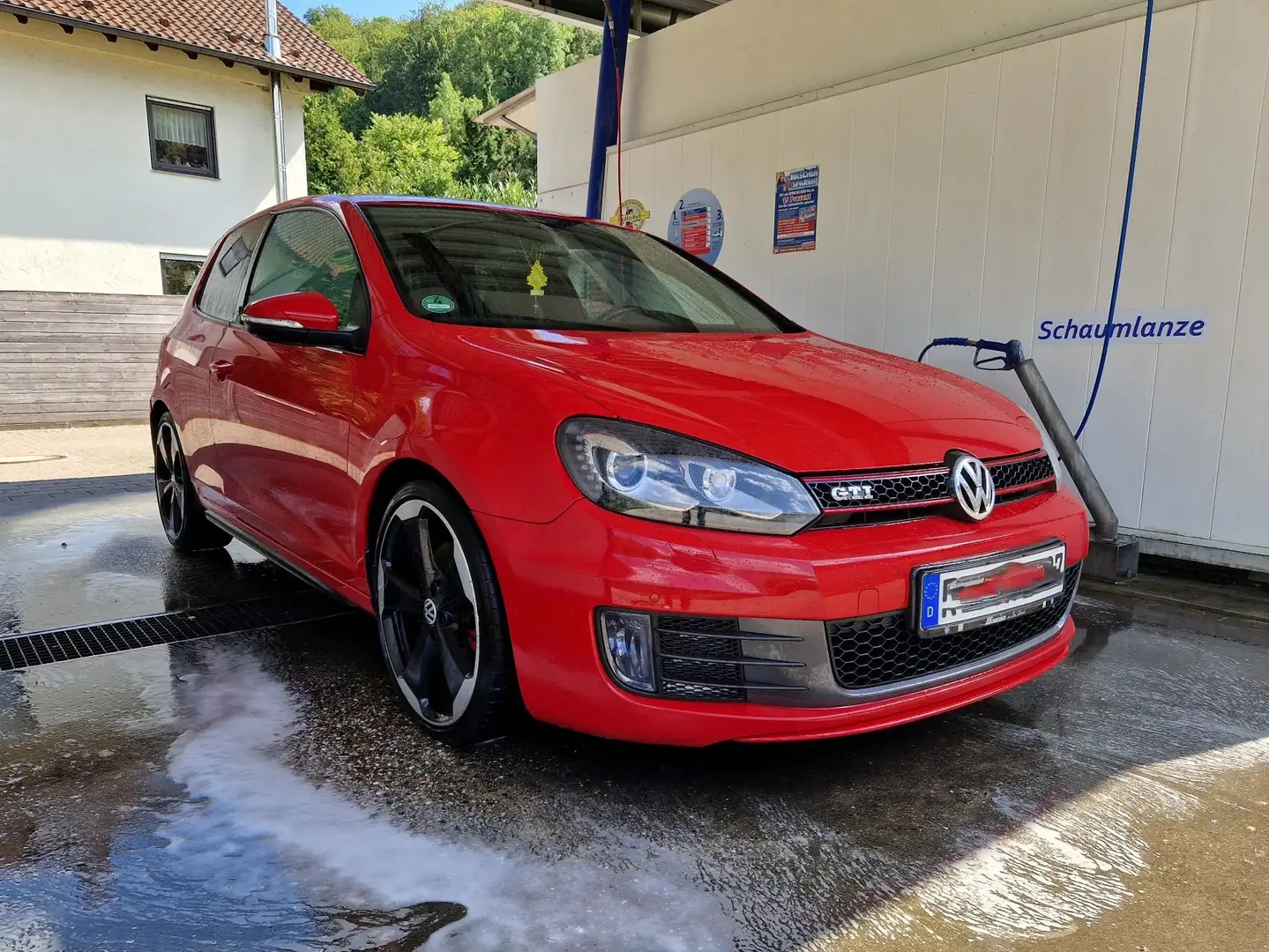 Volkswagen Golf GTI 2.0 TSI Adidas Edition Rot - 1