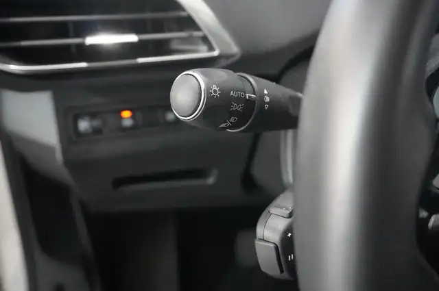 Peugeot 3008 view 25