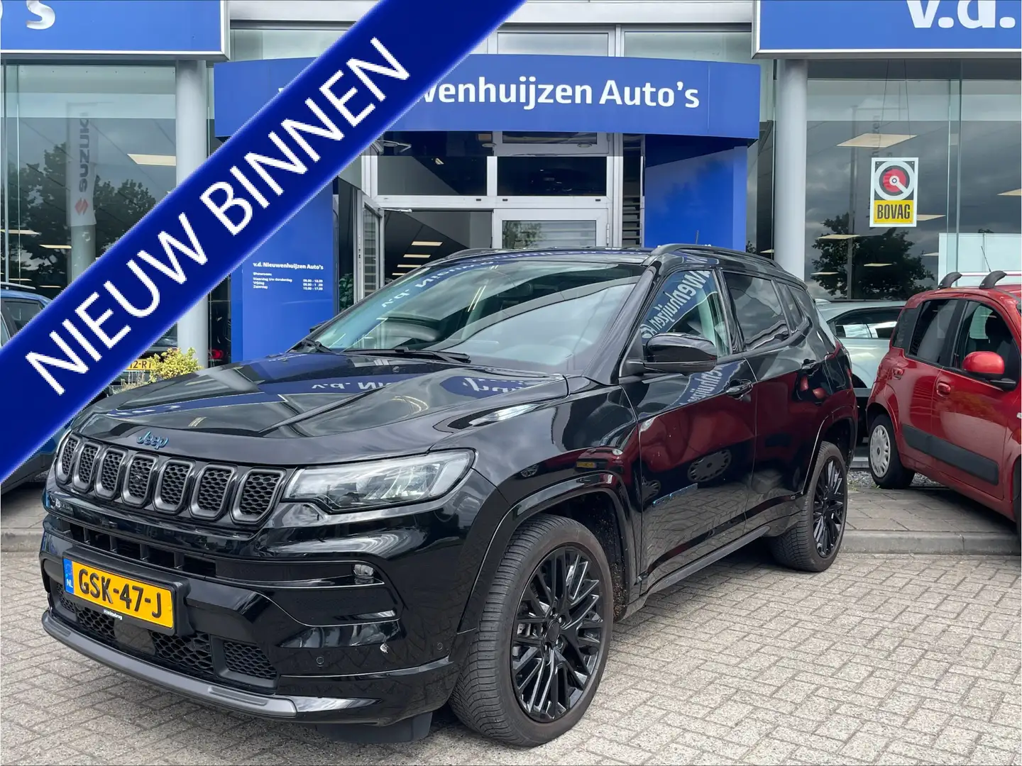 Jeep Compass 4xe 240 Plug-in Hybrid Electric S | Achteruitrijca Zwart - 1