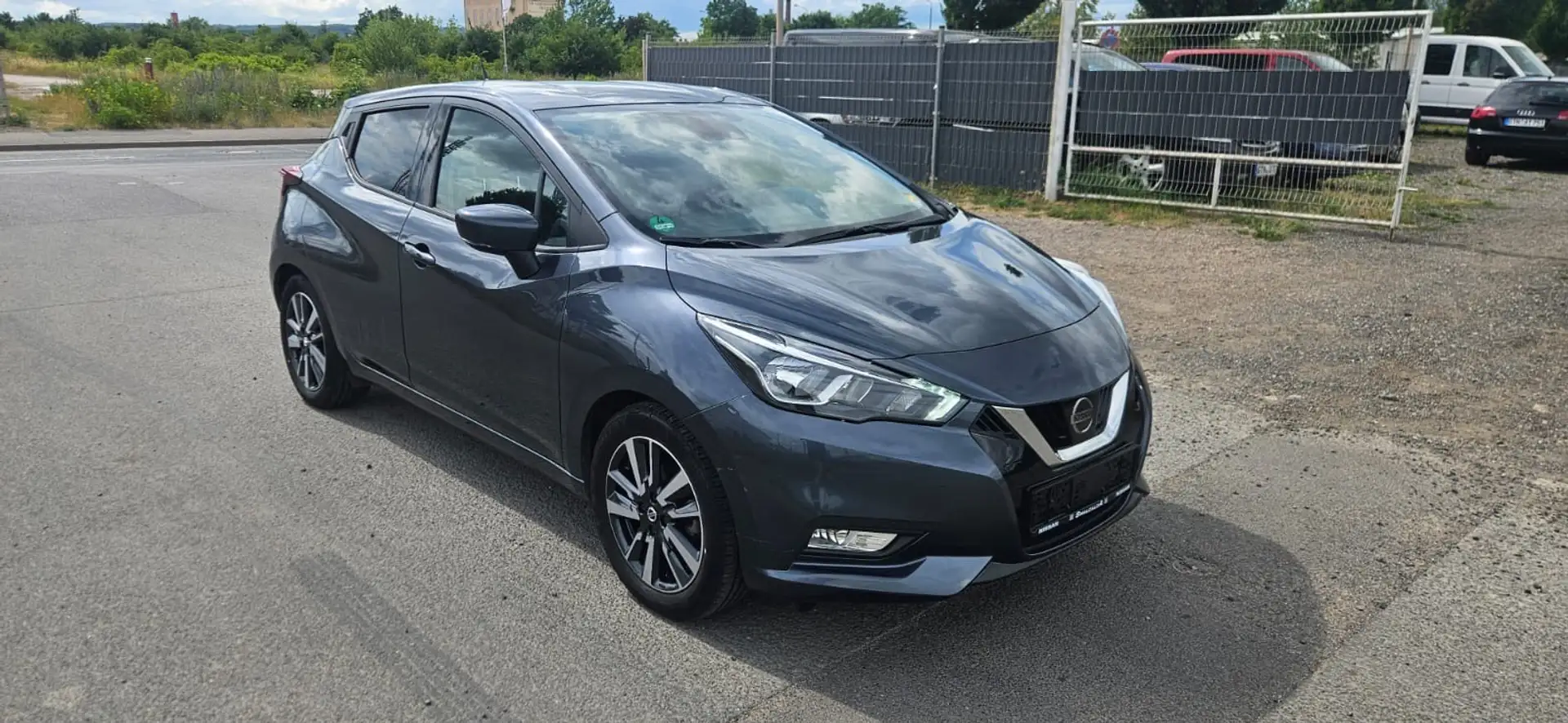 Nissan Micra N-Connecta Grau - 1