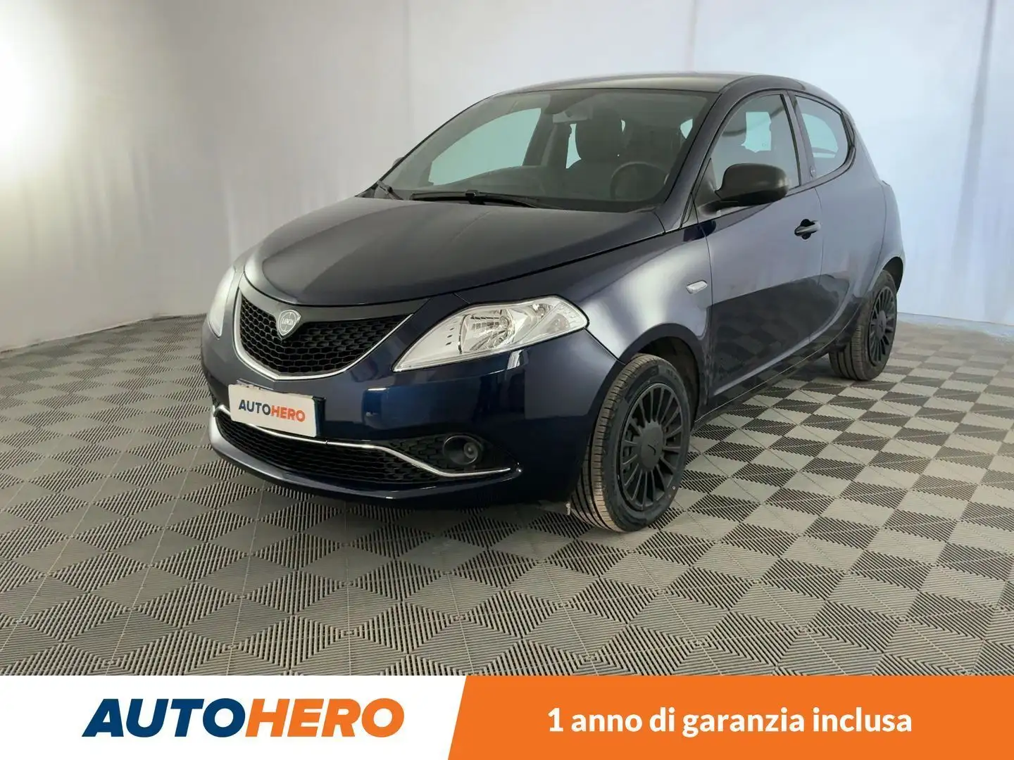 Lancia Ypsilon 1.0 Mild-Hybrid Silver MHEV Blu/Azzurro - 1