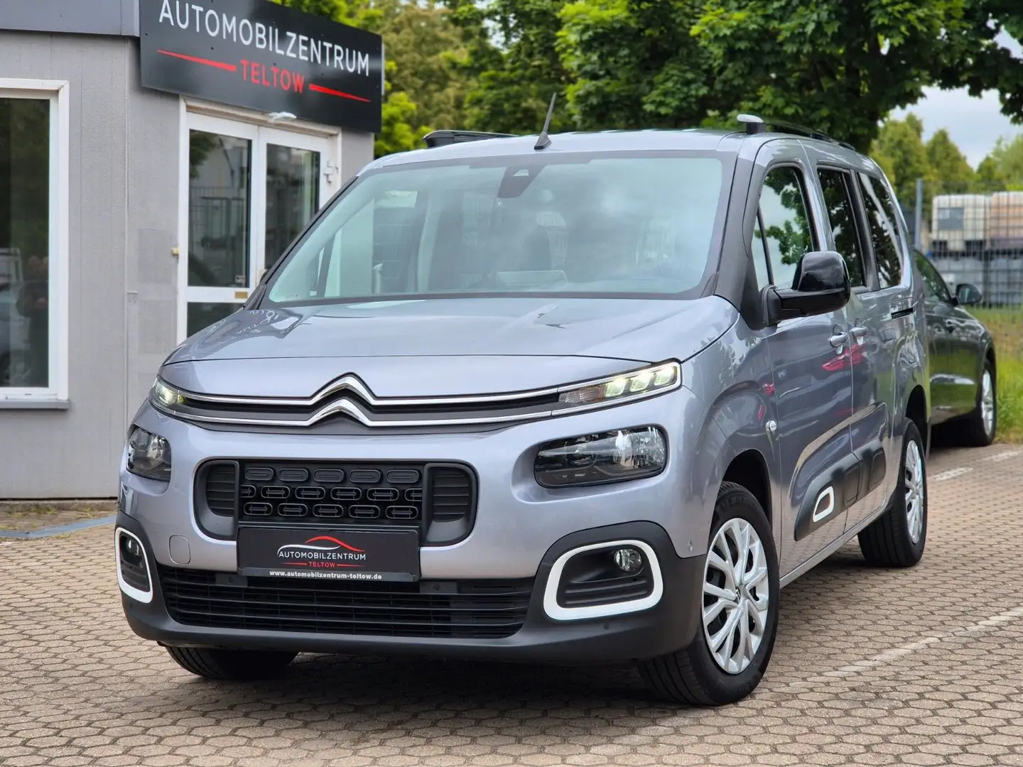 Citroen Berlingo Feel Pack XL * 1. Hand Navi Sitzheizung Gris - 1