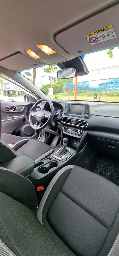 Hyundai KONA Kona HEV 1.6 GDi Sky Sensation (BlueLink) DCT Wit - 2