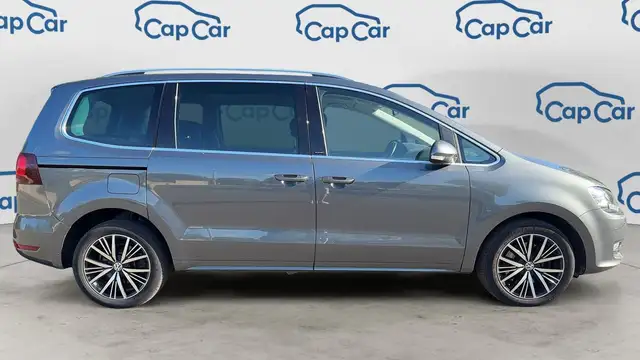 Volkswagen Sharan view 4