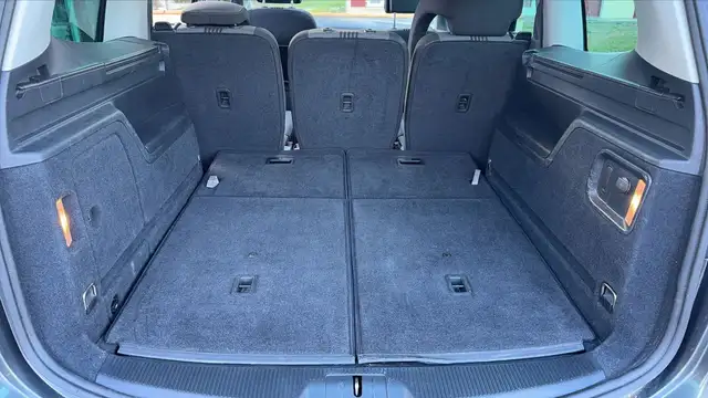 Volkswagen Sharan view 14
