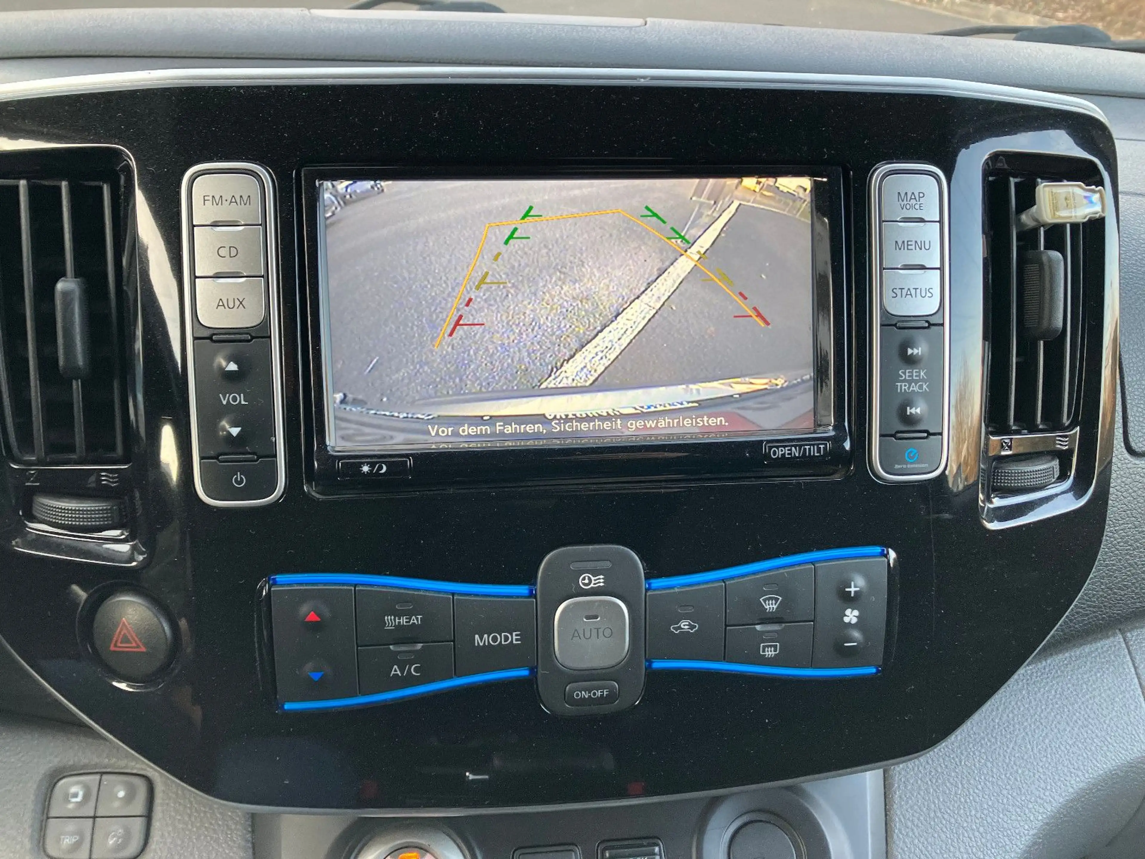 Nissan E-NV200 Hygieneausbau — photo 8