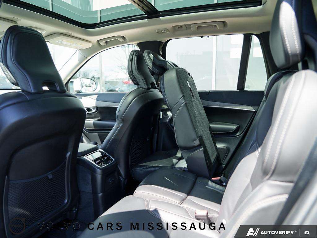 2024 Volvo XC90 Ultimate Plug-In Hybrid thumb 24