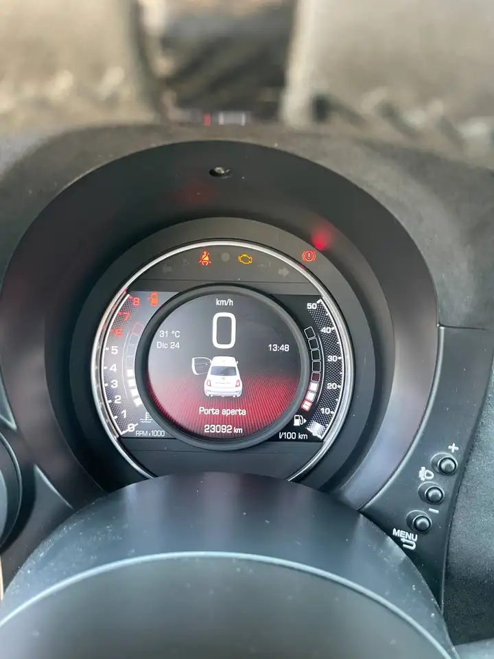 Abarth 595 2021
