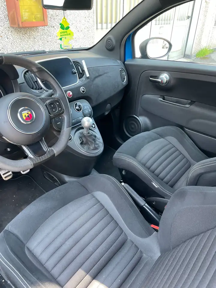 Abarth 595 2021